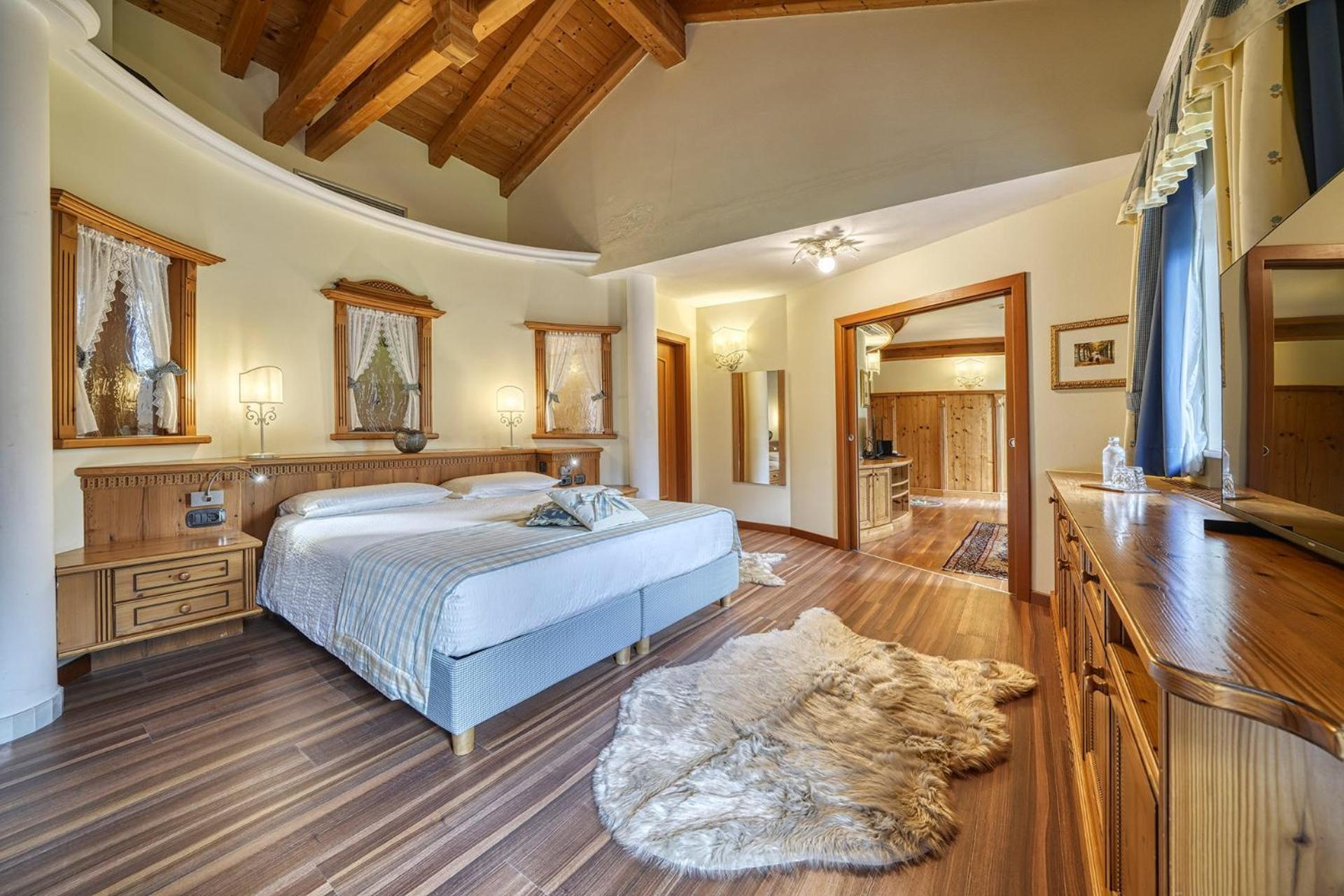 פיירה די פרימיירו Brunet - The Dolomites Resort מראה חיצוני תמונה